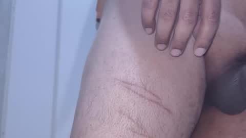 Snapshot of captain_juicyprecum chatting on September 23, 11:53 am captian juicyprecum online show from September 23, 11:53 am
