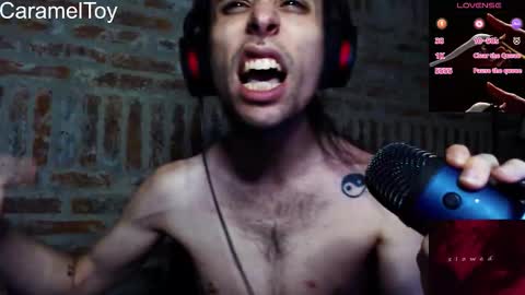 carameltoy4 online show from February 1, 11:14 pm