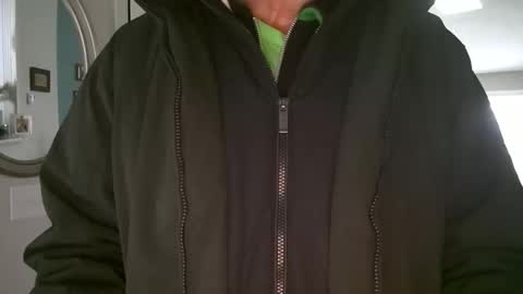 Caressluving online show from November 29, 8:11 pm