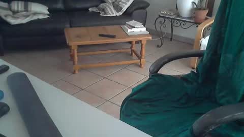 Snapshot of cargo69 chatting on February 22, 10:29 am cargo69 online show from February 22, 10:29 am
