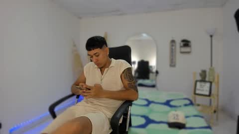 master online show from October 26, 2:41 pm