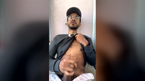carlosfrodrigues1994 online show from June 7, 3:30 pm