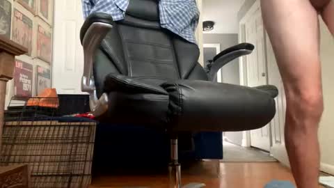 Snapshot of carpenterbee chatting on October 2, 4:33 pm carpenterbee online show from October 2, 4:33 pm