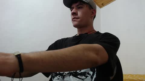 Snapshot of casteryx chatting on January 5, 2:38 am Juan online show from January 5, 2:38 am