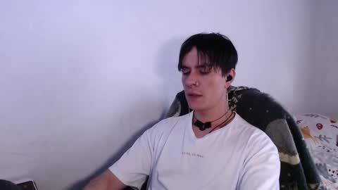 Snapshot of casteryx chatting on October 2, 9:30 pm Juan online show from October 2, 9:30 pm