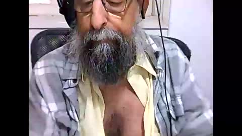 Snapshot of casual53 chatting on February 26, 1:30 pm casual53 online show from February 26, 1:30 pm