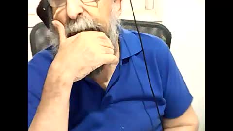 Snapshot of casual53 chatting on January 30, 9:15 am casual53 online show from January 30, 9:15 am