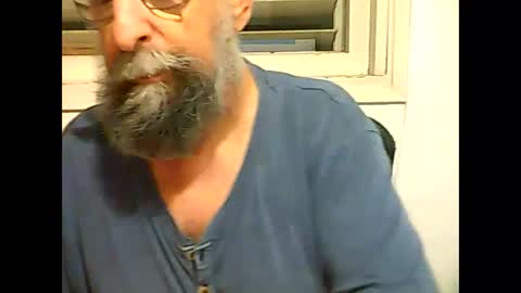Snapshot of casual53 chatting on January 6, 3:42 am casual53 online show from January 6, 3:42 am