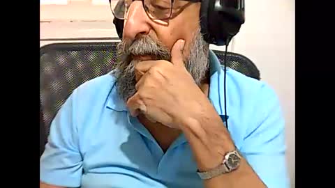 Snapshot of casual53 chatting on January 24, 1:36 pm casual53 online show from January 24, 1:36 pm