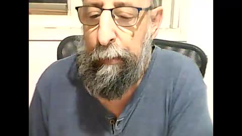 Snapshot of casual53 chatting on January 8, 4:12 am casual53 online show from January 8, 4:12 am
