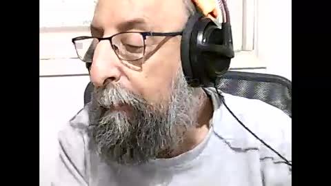 Snapshot of casual53 chatting on January 1, 1:59 pm casual53 online show from January 1, 1:59 pm