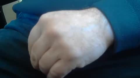 cb904200 online show from March 24, 4:45 pm