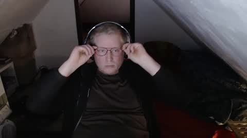 cebas online show from February 25, 12:03 pm