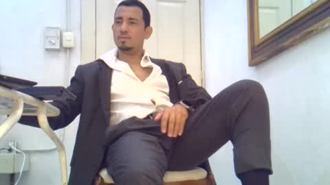 Cesar online show from February 15, 5:39 pm
