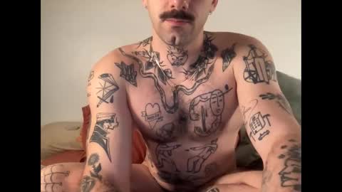 cestmoi951068 online show from December 22, 9:33 am