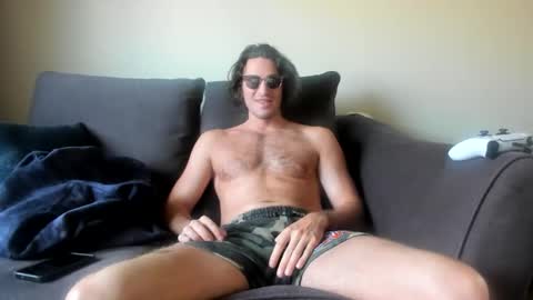 Lydong online show from February 6, 10:39 pm