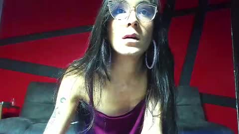 chaminelan online show from December 25, 9:56 am