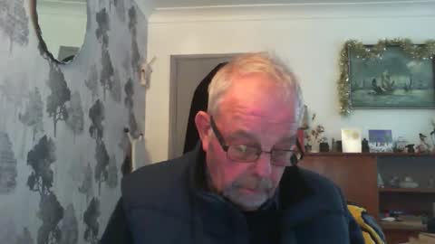 Champers online show from December 20, 12:49 pm