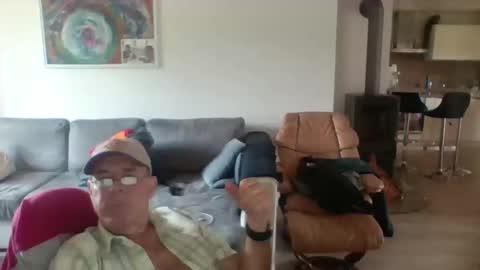 charles6064 online show from May 13, 12:35 pm