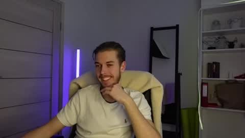 CHARLES SINS online show from February 12, 2:43 pm