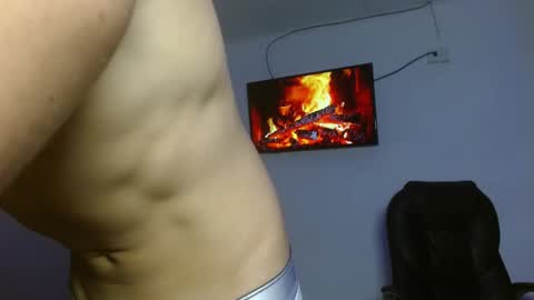 Snapshot of charley_morgan chatting on October 23, 9:18 pm charley_morgan online show from October 23, 9:18 pm