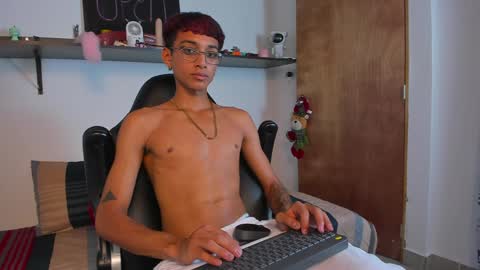 Charles Russo online show from December 5, 4:53 am