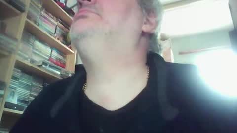 lee online show from March 22, 3:17 pm