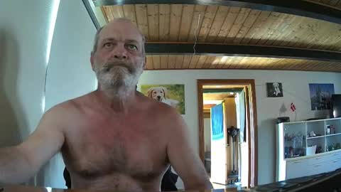 Snapshot of chefben666 chatting on September 24, 10:03 am chefben666 online show from September 24, 10:03 am