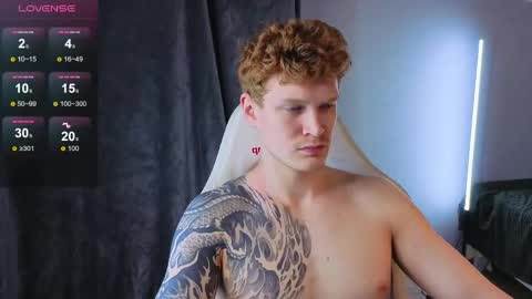 LUCASRYANPVT IS OPEN online show from May 30, 3:17 am