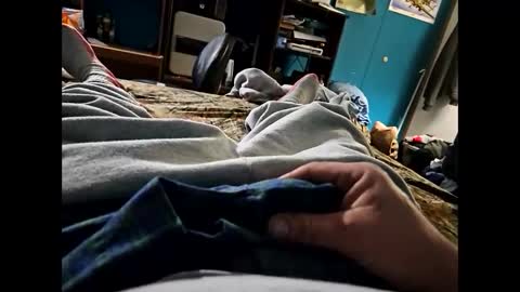 chevyman3219 online show from October 26, 1:40 am