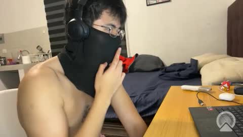 chicodelauni online show from February 20, 6:19 am