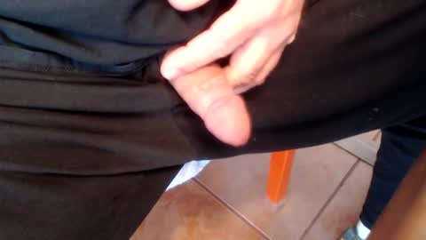 chkster76 online show from March 23, 5:08 pm