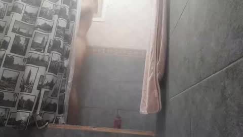 chris794467 online show from June 4, 2:06 am