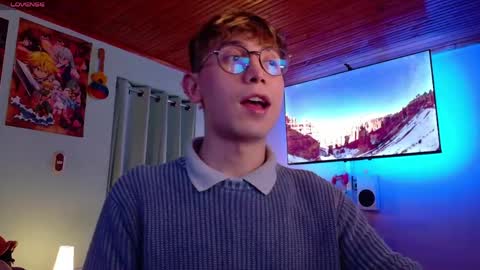 chris_blake_ online show from June 8, 11:06 pm