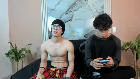 Chris Evans online show from December 21, 7:27 am