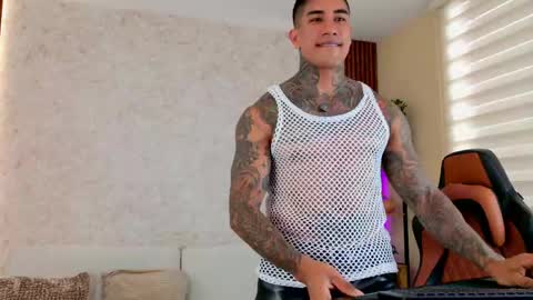 chris reilly online show from June 3, 1:57 pm