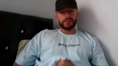 chris_sex80 online show from February 6, 10:00 pm