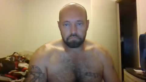 chriservin863 online show from October 8, 9:46 am