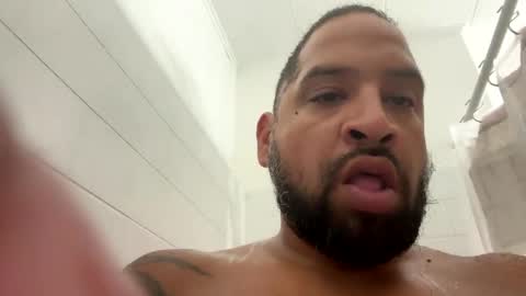 chrisr4203 online show from September 24, 1:38 am