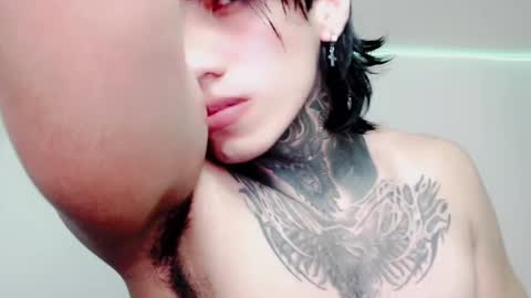 Snapshot of chriss_opp chatting on March 10, 2:16 pm CHRIS  INDEPENT MODEL online show from March 10, 2:16 pm