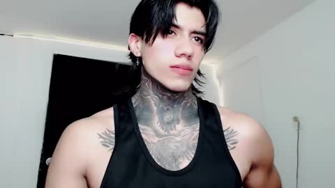 Snapshot of chriss_opp chatting on February 22, 12:19 pm CHRIS  INDEPENT MODEL online show from February 22, 12:19 pm