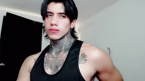 Snapshot of chriss_opp chatting on February 18, 8:59 am CHRIS  INDEPENT MODEL online show from February 18, 8:59 am