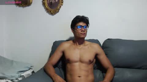 ---Chistian--- online show from November 11, 11:37 am