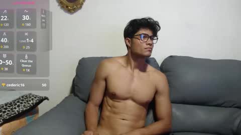 ---Chistian--- online show from October 29, 1:03 pm