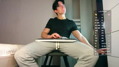 UPVOTE ME ------  ILL DO SOMETHING FOR FREE online show from December 20, 3:19 pm