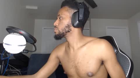 ChrisVacherx online show from December 23, 2:09 am