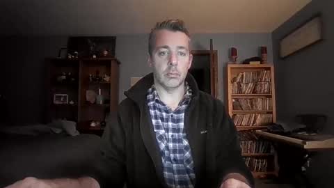 chrisw8121 online show from February 15, 11:35 pm