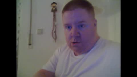 chubby_david online show from January 7, 10:04 pm