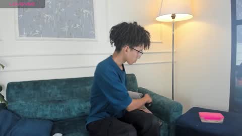 Cj Bocanegra online show from January 13, 12:24 pm