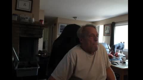 cjscout online show from September 18, 10:56 pm